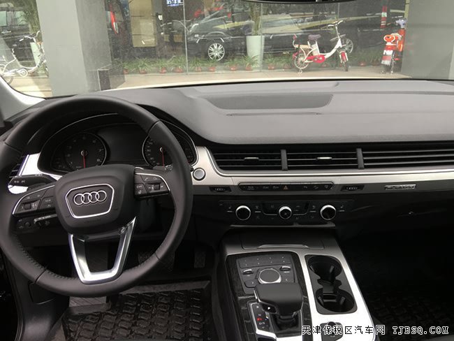 2017款奥迪Q7加拿大版七座 平行进口车低价献礼