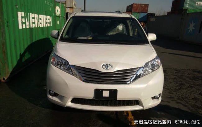 2017款丰田塞纳3.5L经典商务车 四驱版现车优惠购
