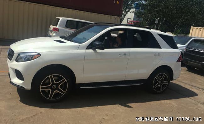 平行进口车17款奔驰GLE400加规版 灯包/豪华包现车82.5万
