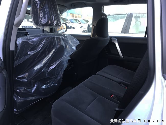 2018款丰田普拉多2700中东版 天窗/18轮/七座现车48万