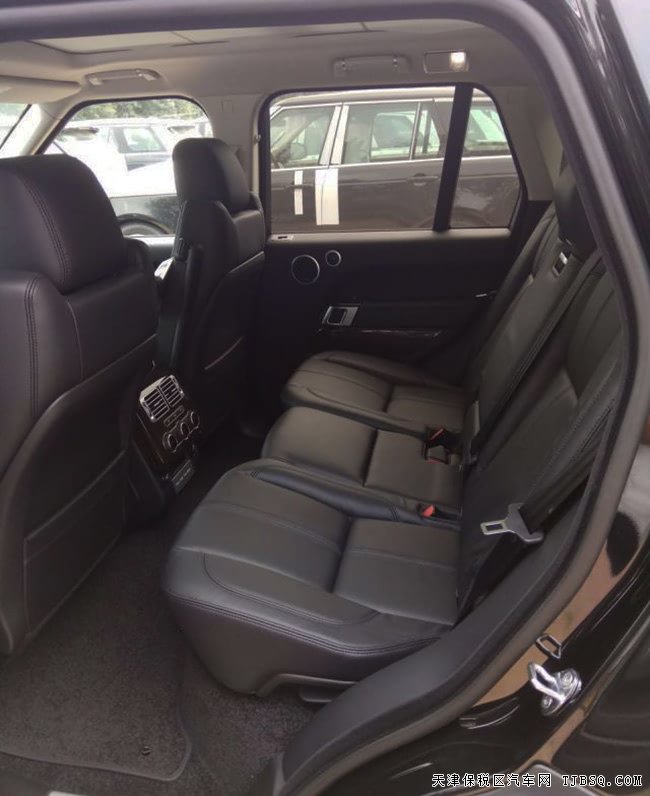 2017款路虎揽胜3.0T行政版 欧规版汽油盛惠来袭