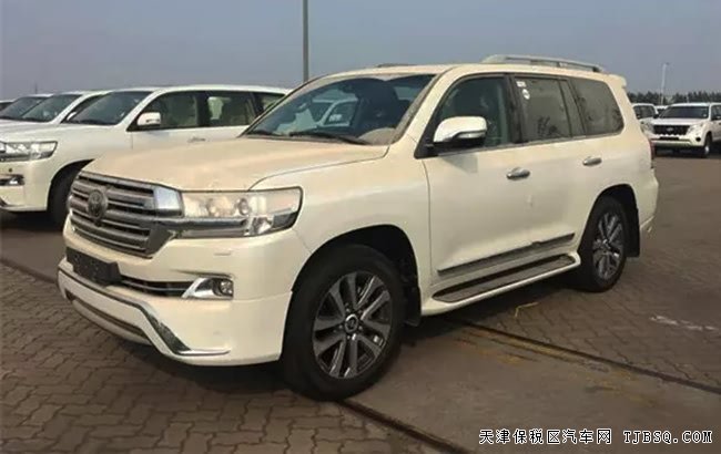 平行进口17款丰田酷路泽5700中东版 20轮/雷测现车123万