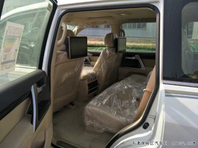 平行进口17款丰田酷路泽5700中东版 20轮/雷测现车123万