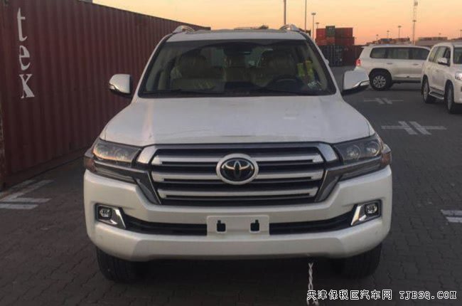 17款丰田酷路泽5700中东版 7座/天窗/熏黑灯现车98.9万