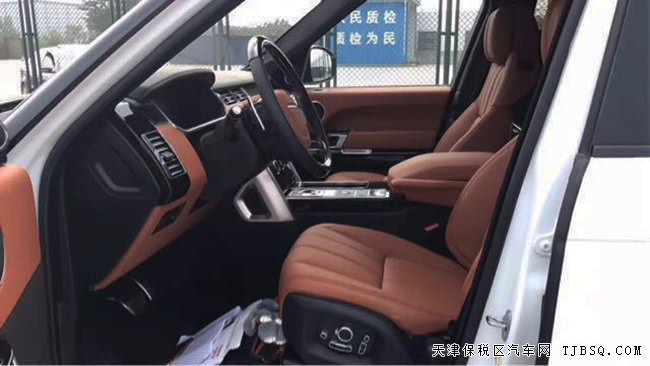 17款路虎揽胜3.0T柴油创世加长版 22轮/创世包现车157万