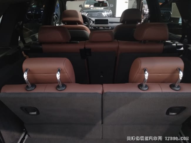 2017款宝马X5M加规版 七座/大豪华包/M运动包现车87万