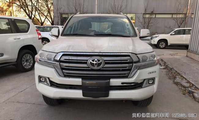 2017款丰田酷路泽4000中东版 双油双备/绞盘现车70.8万