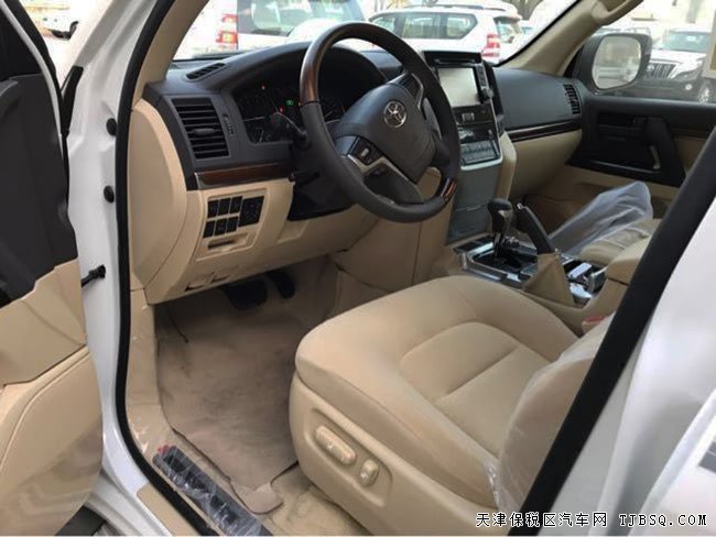 2017款丰田酷路泽4000中东版 双油双备/绞盘现车70.8万