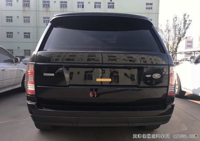 2017款路虎揽胜5.0T机增加长版 22轮/雷达测距现车223万