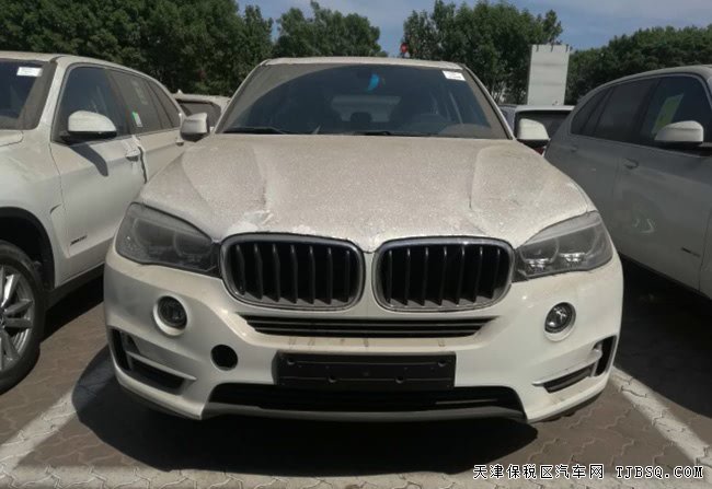 平行进口车17款宝马X5中东版 全景/液晶仪表现车65.5万