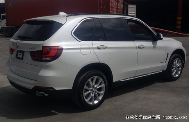 2018款宝马X5墨西哥版 20轮/全景天窗/金属漆现车70.5万