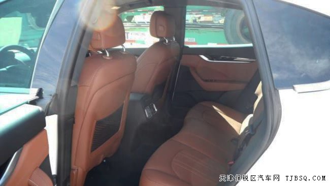 平行进口车17款玛莎拉蒂levante美规版 现车94.5万优购