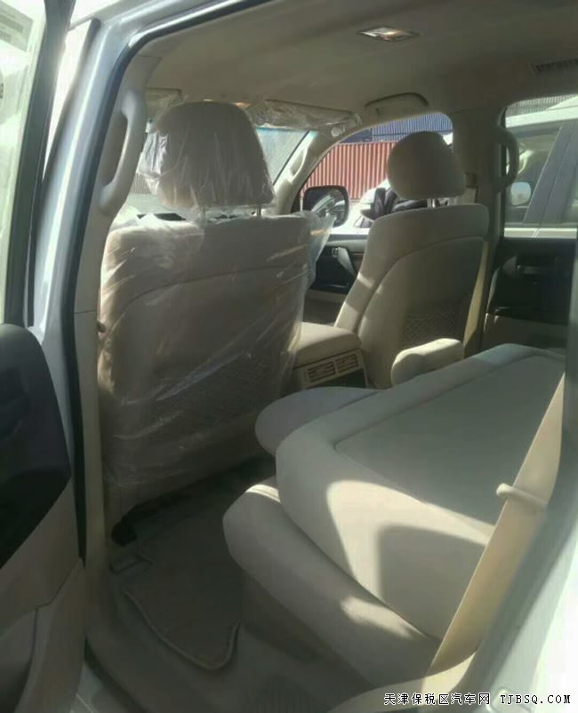 2018款丰田酷路泽4000中东版 6速/7座/18轮现车63.4万购