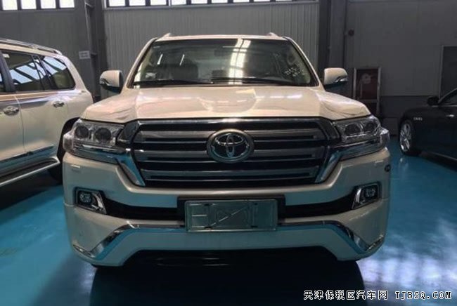 2017款丰田酷路泽4000中东版 陆巡4.0L V8绚丽来袭