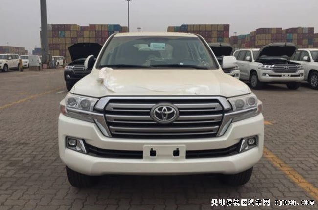 18款丰田兰德酷路泽4000中东版 7座手续/18轮现车65万