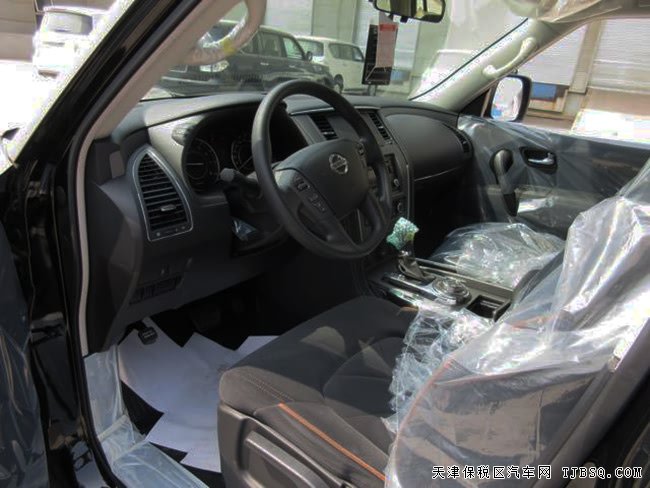 平行进口18款日产途乐Y62中东版 XE版现车50万惠满津城