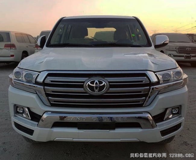 17款丰田兰德酷路泽4600中东版 陆巡V8现车优惠购