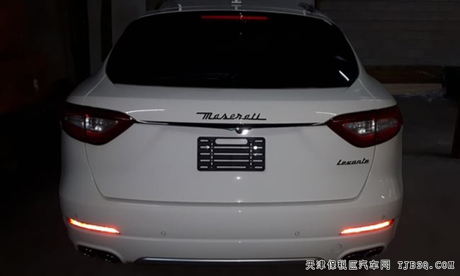 2017款玛莎拉蒂levante加规版 高功率版高配现车115万