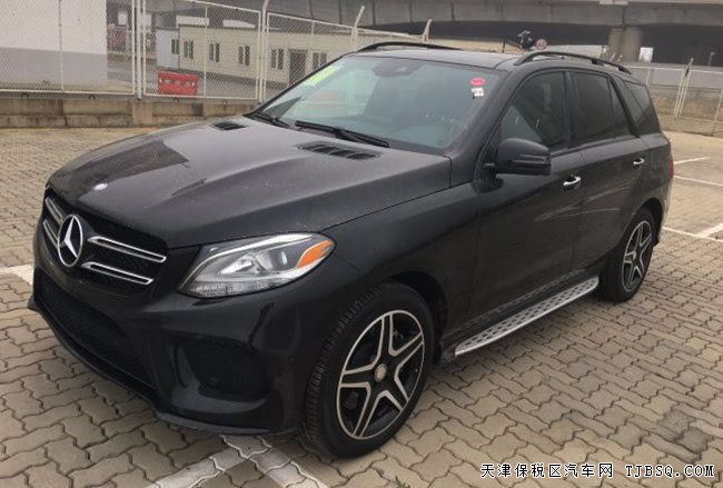 2018款奔驰GLE400加规版 豪华包/运动包/暗夜包现车89万