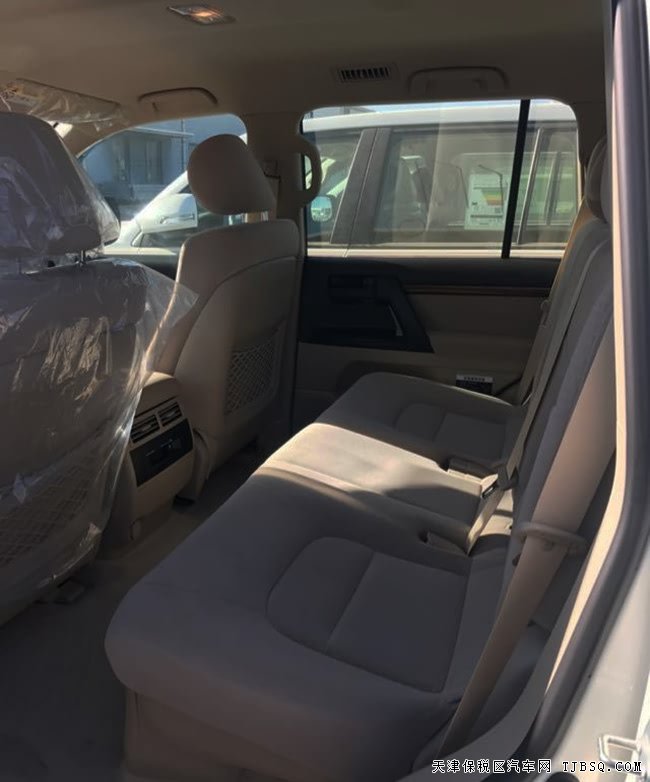 18款丰田酷路泽4000中东版 6速/7座/桃木内饰现车63万