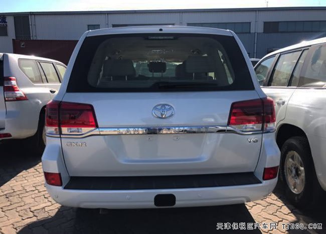 18款丰田酷路泽4000中东版 6速/7座/桃木内饰现车63万