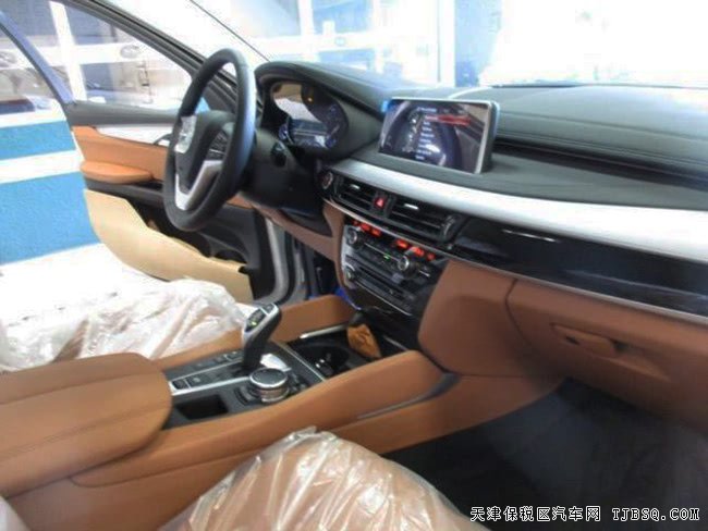 平行进口车宝马X6跨界SUV 2018款现车优惠酬宾