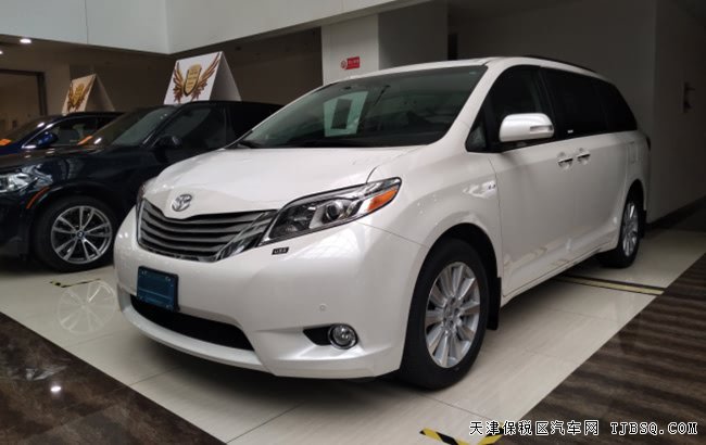 2017款丰田塞纳3.5L四驱顶配版 7座/双天窗现车58.5万