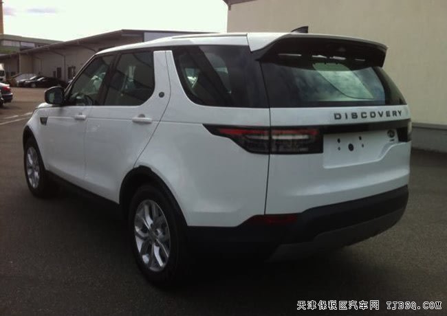17款路虎发现五2.0T柴油欧规版 20轮/7座/全景现车70万