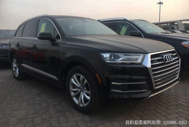 2017款奥迪Q7加规版七座SUV 经典越野津城巨献