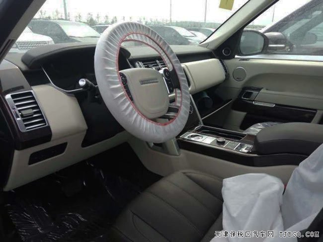 2017款路虎揽胜行政汽油版 3.0T现车热销低价来袭