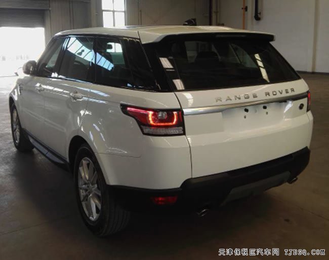 平行进口车17款路虎揽胜运动版 揽运现车优惠畅销