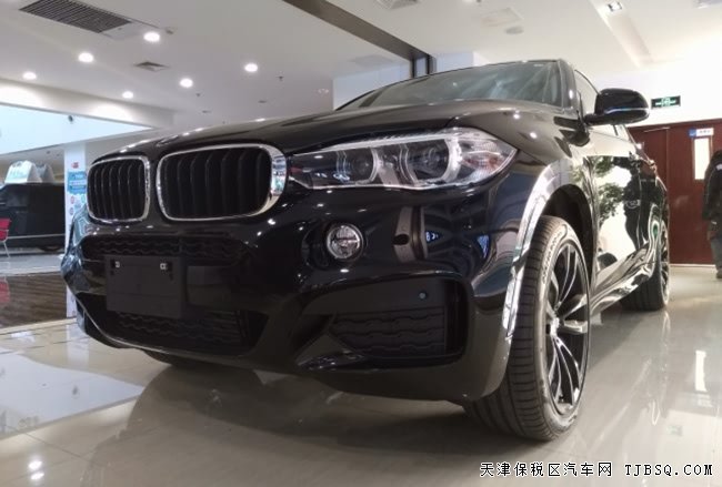 2018款宝马X6M加规版 小豪华包/M运动包/小天窗现车83万