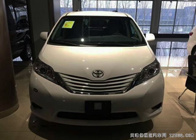 2017款丰田塞纳3.5L四驱版 豪华七座MPV现车优购