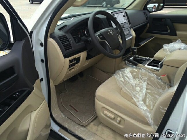 17款丰田兰德酷路泽4000中东版 5座/冰箱/17轮现车58万