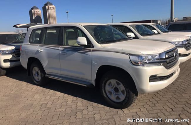 平行进口车18款丰田酷路泽4000 中东版现车绚丽来袭