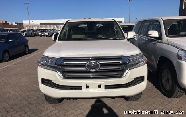 平行进口车18款丰田酷路泽4000 中东版现车绚丽来袭