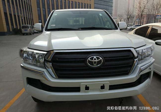 18款丰田酷路泽4000中东版 6速/17轮/底挂备胎现车62万