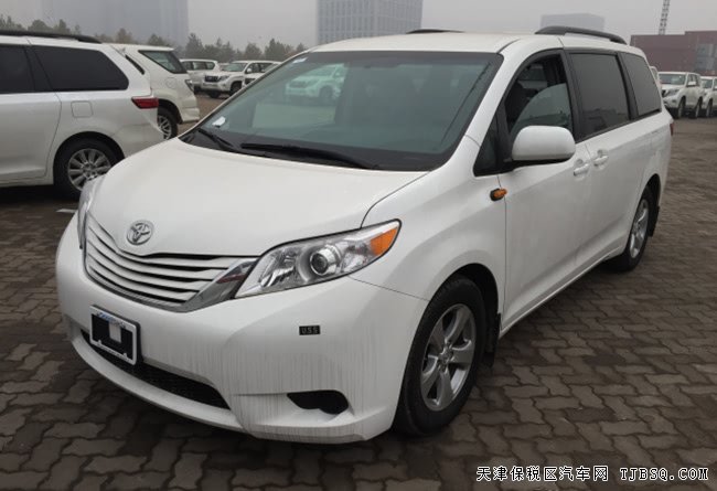 17款丰田塞纳3.5L两驱版MPV 电动门/17轮现车43.5万钜惠