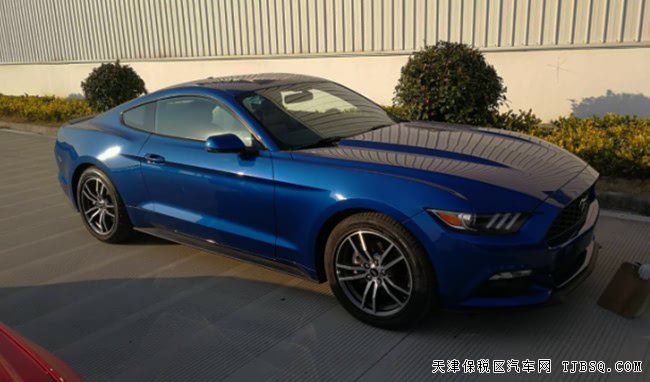 17款福特野马2.3T墨西哥版 P版经典美式跑车现车32.5万