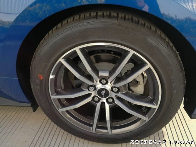 17款福特野马2.3T墨西哥版 P版经典美式跑车现车32.5万