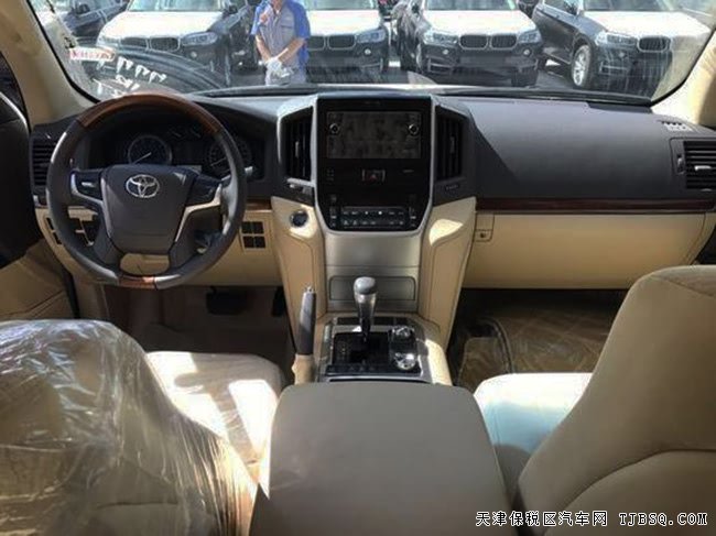 18款丰田酷路泽4000中东版 陆巡4.0L V6全新升级