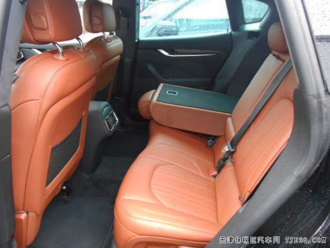 17款玛莎拉蒂莱万特加规版 20轮/全景/气候包现车97.8万