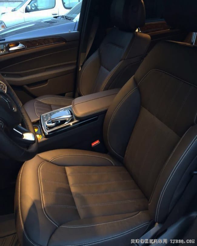 18款奔驰GLS450AMG加版 灯包/智能驾驶包/21轮现车119万