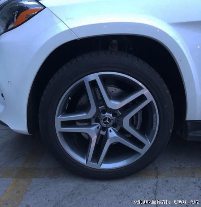 18款奔驰GLS450AMG加版 灯包/智能驾驶包/21轮现车119万