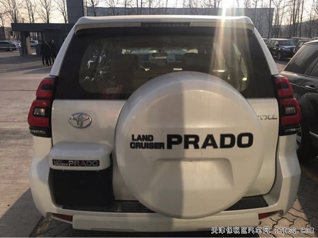 2018款丰田普拉多4000中东版 17轮/七座/天窗现车61.5万