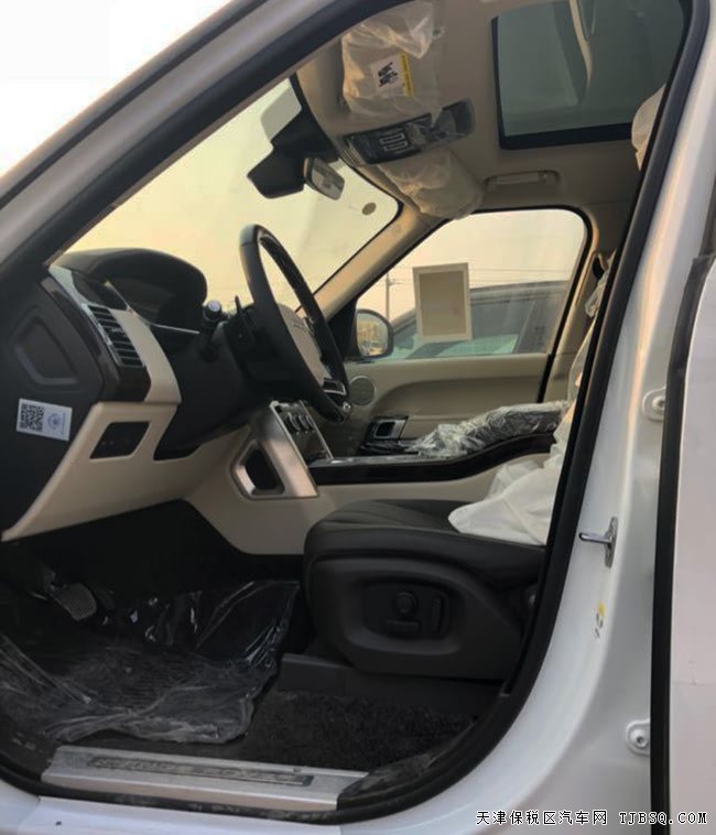 17款路虎揽胜3.0T柴油Vogue加长版 平行进口现车130.5万