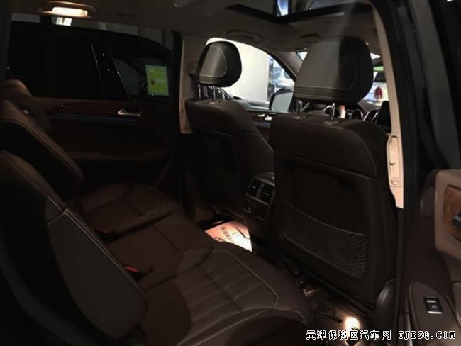 2018款奔驰GLS450 全景天窗/灯包/外观包/哈曼现车113万