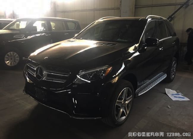 2018款奔驰GLE400加规版 灯包/运动包/高级包现车88万购