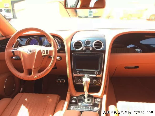 2017款宾利飞驰4.0T欧规版 V8S现车热卖尊享奢华