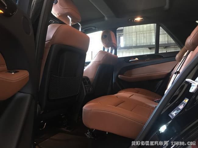 平行进口车18款奔驰GLE43AMG加规版 现车优惠呈现